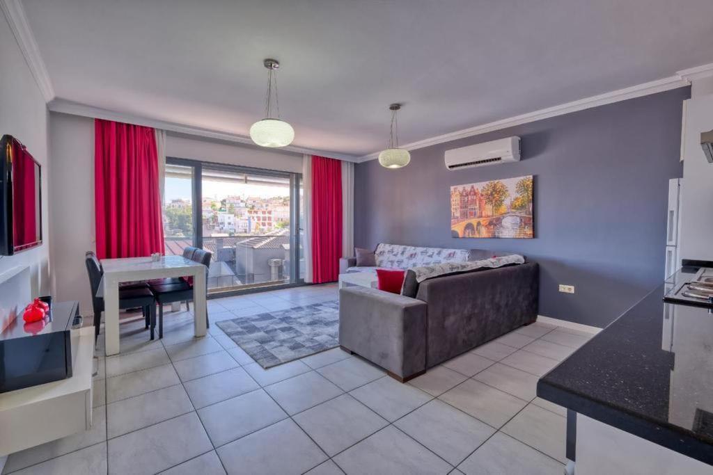 Dalyan Elit Apart Otel Çeşme Esterno foto